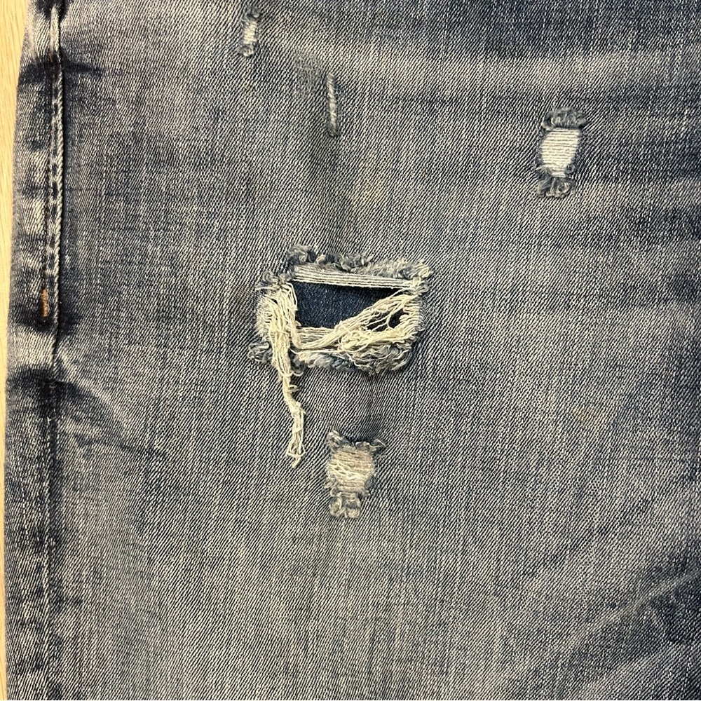 Jack & Jones Slim Fit Glenn Ripped Jeans - Picture 5 of 16